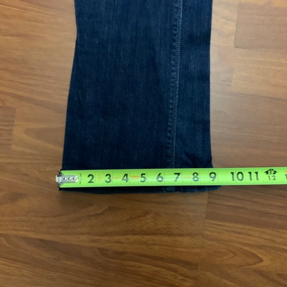 Levi’s Women’s 515 Bootcut/ Button Pocket, mid - rise, 32/34 (14L) blue jeans - Picture 7 of 16